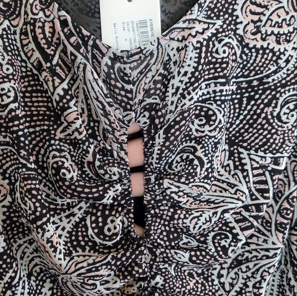 NWT Evereve | Betty Mesh Floral Paisley Ruched Tank Top Size Medium - Picture 3 of 5